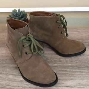 Ann Taylor Loft Lace Up Leather Ankle Booties